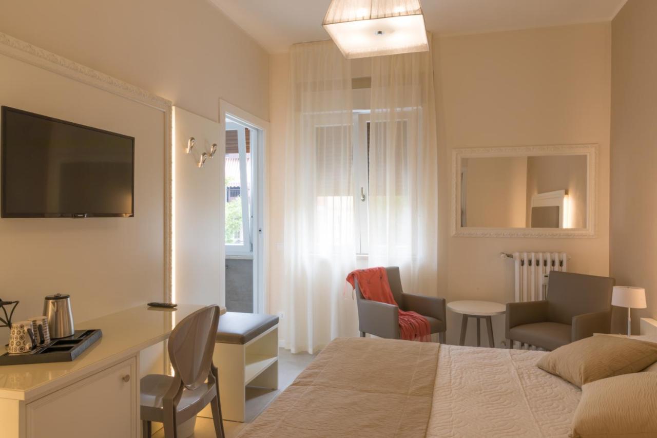 B&B Fablas เวโรนา ภายนอก รูปภาพ